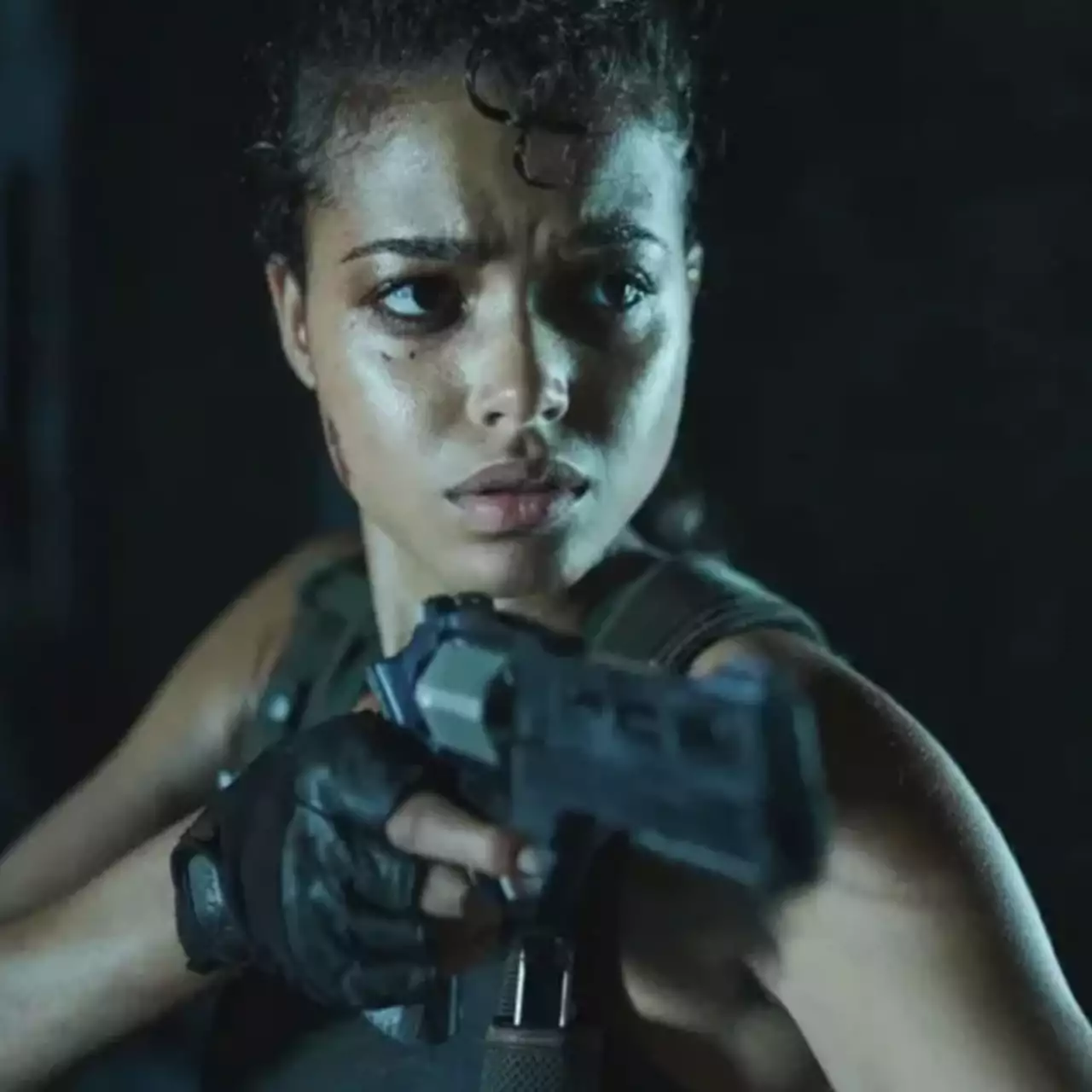 «Полное неуважение к оригиналу» — зрители разгромили сериал Resident Evil от Netflix