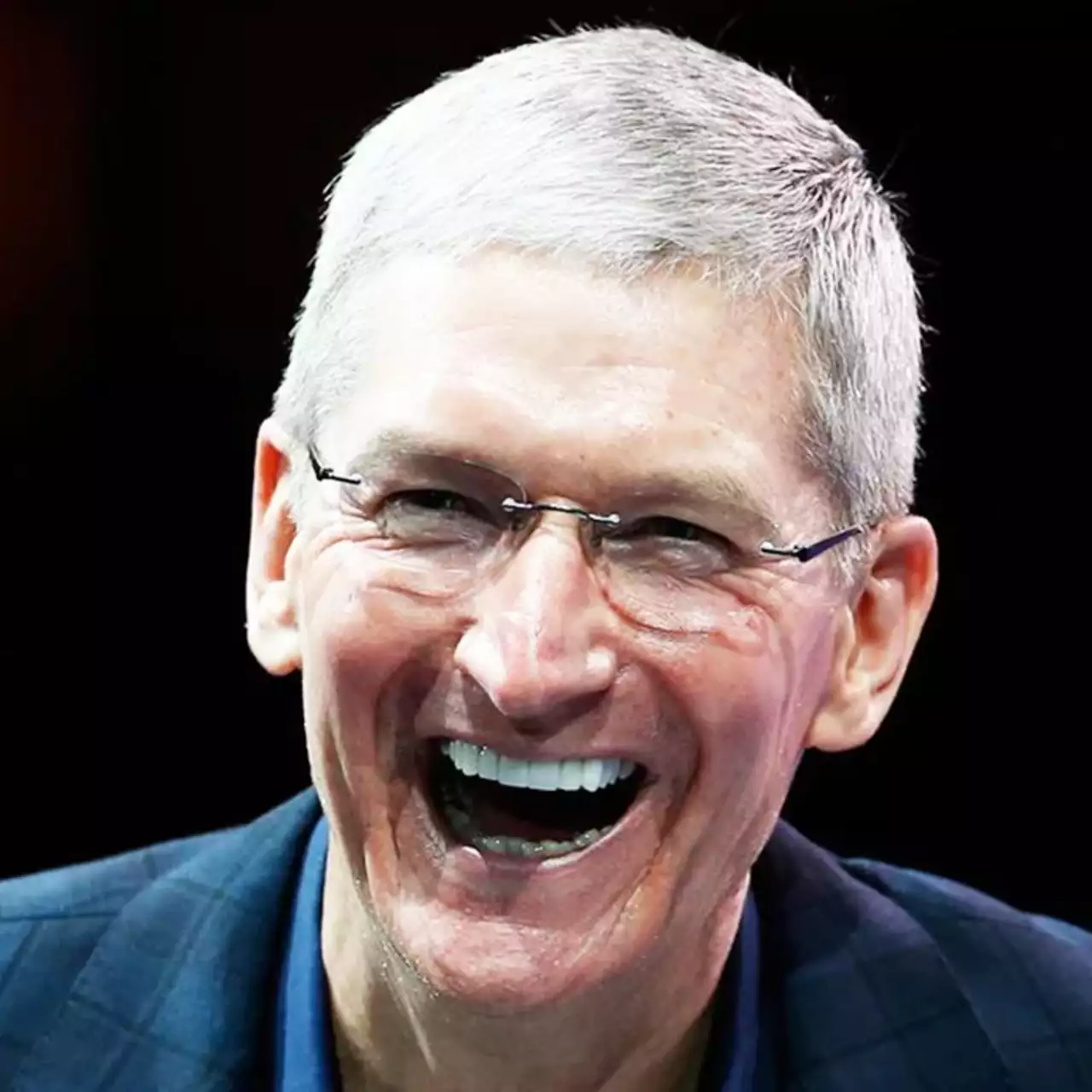 В сети уже начали высмеивать iPhone 14. Собрали шутки и мемы про новинку Apple