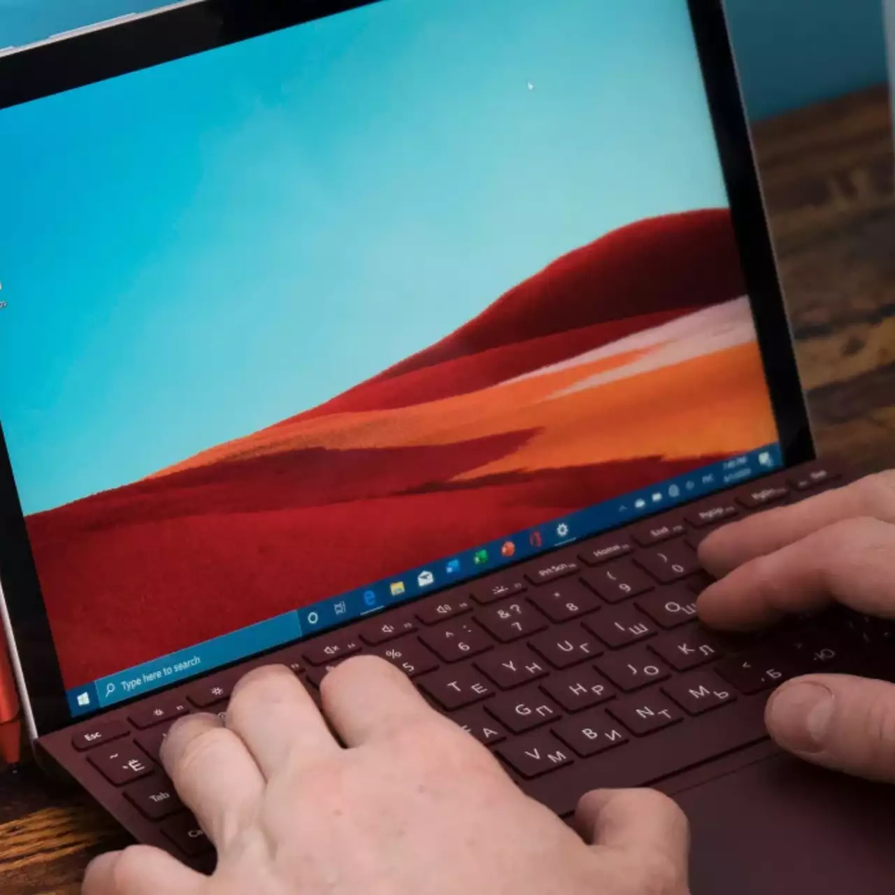 Microsoft может готовить свой игровой ноутбук Surface Microsoft может готовить свой игровой ноутбук Surface