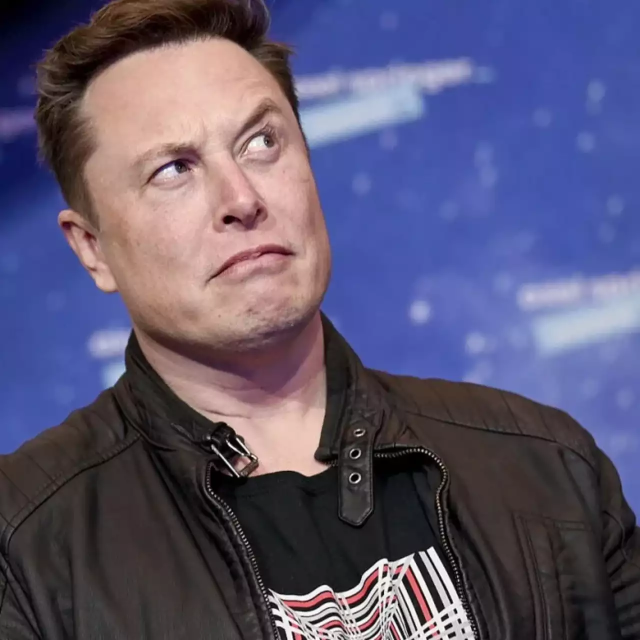 Tesla показала человекоподобного робота Optimus Tesla показала человекоподобного робота Optimus