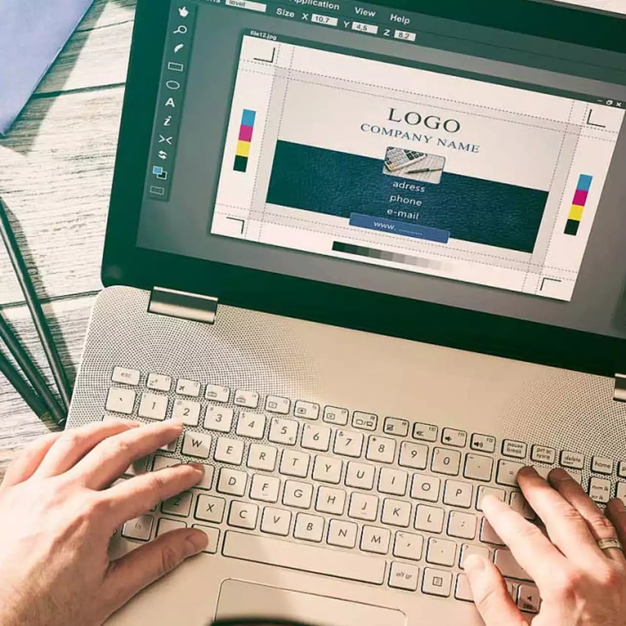 В России хотят создать аналог «Фотошопа» и других программ Adobe за 120 млрд рублей В России хотят создать аналог «Фотошопа» и других программ Adobe за 120 млрд рублей