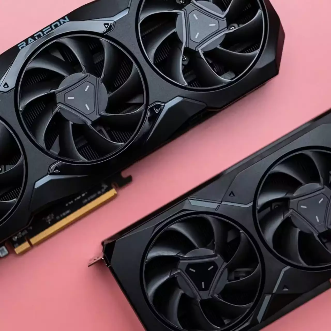 Новый драйвер уменьшил энергопотребление видеокарт AMD RX 7900